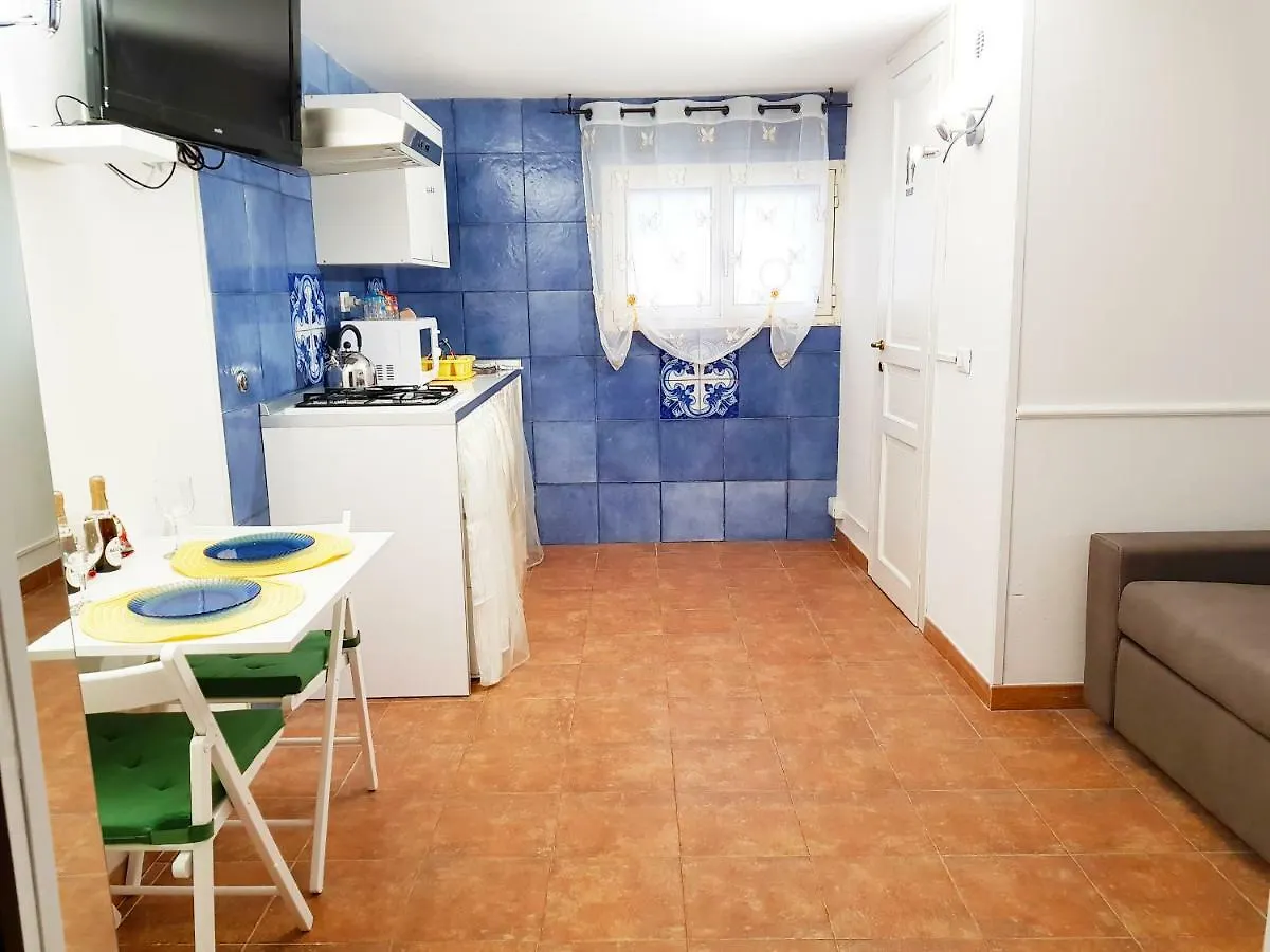 Nicolo V Studios Rome Apartment